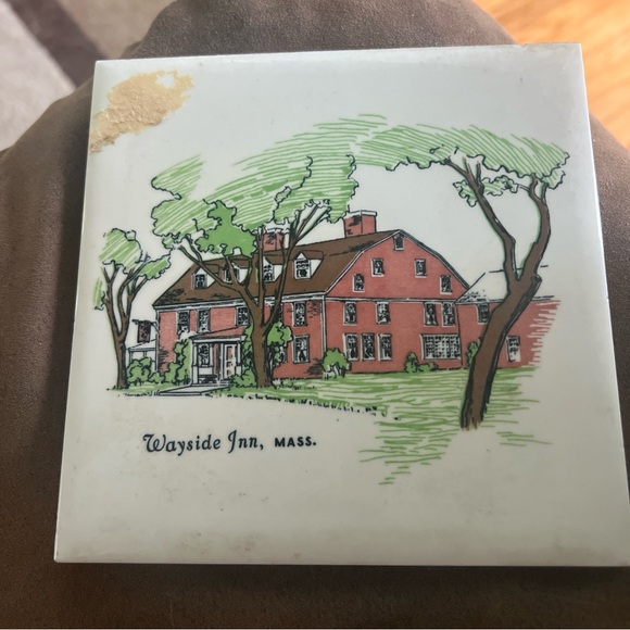 Longfellows Wayside Inn 6" Tile Trivet Wheeling Cushion - Picture 1 of 2